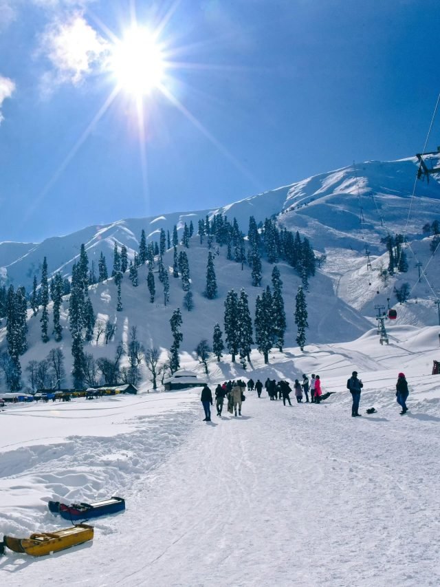 Top Skiing Destinations in India You Must Try